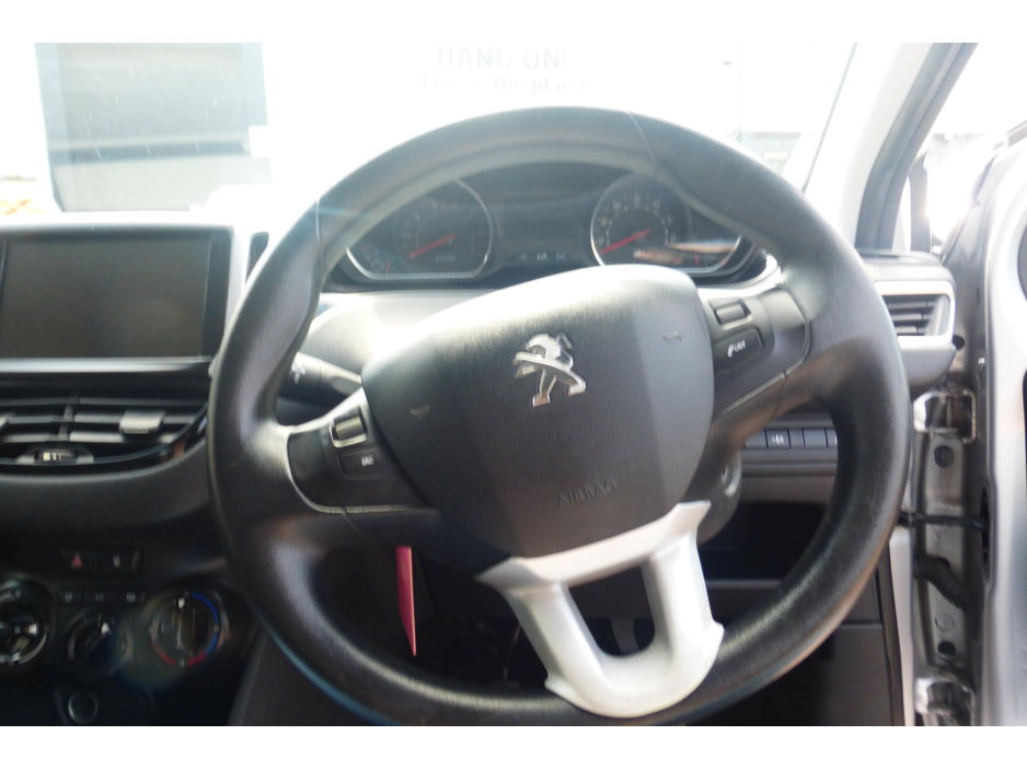 2014 Peugeot 208 1L Petrol For Sale Images