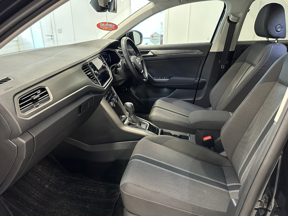 2020 Volkswagen T-Roc 2L Diesel For Sale Images