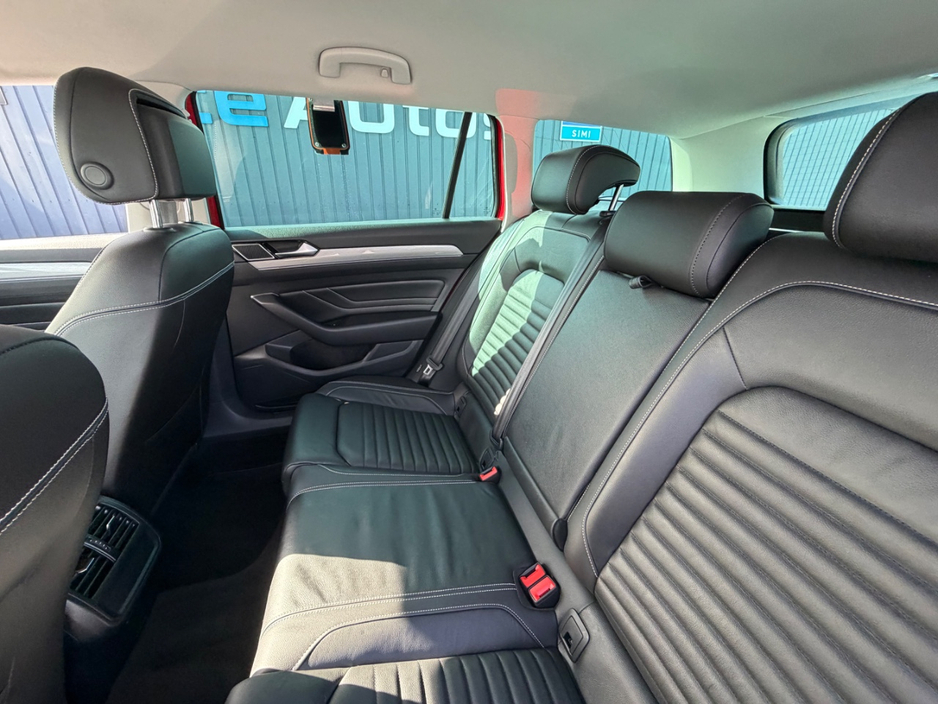 2022 Volkswagen Passat 1.4L Hybrid For Sale Images