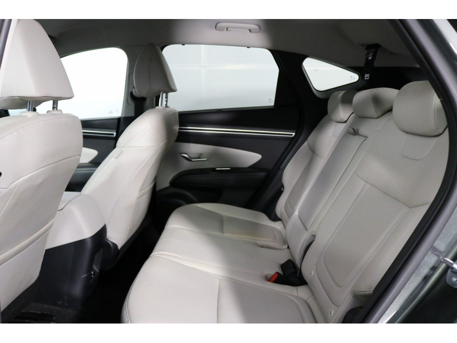 Hyundai Tucson Hybird Executive Plus 1.6L Petrol Automatic - Test Drive Today at Mooney - — thumbnail 8