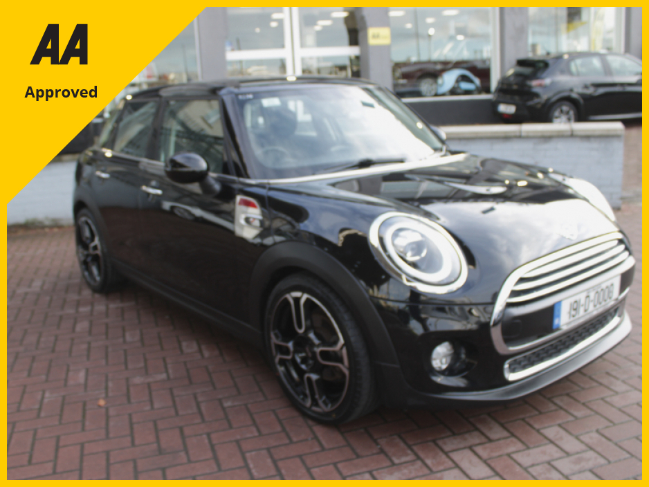 Used Mini Cooper 2019 in Dublin