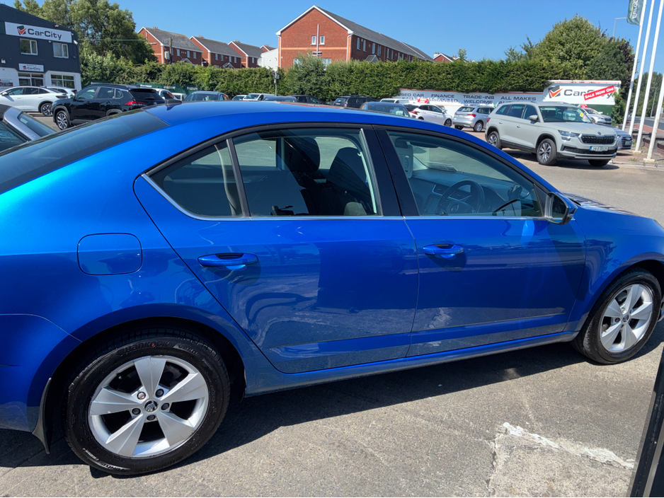 2019 Skoda Octavia 1L Petrol For Sale Images