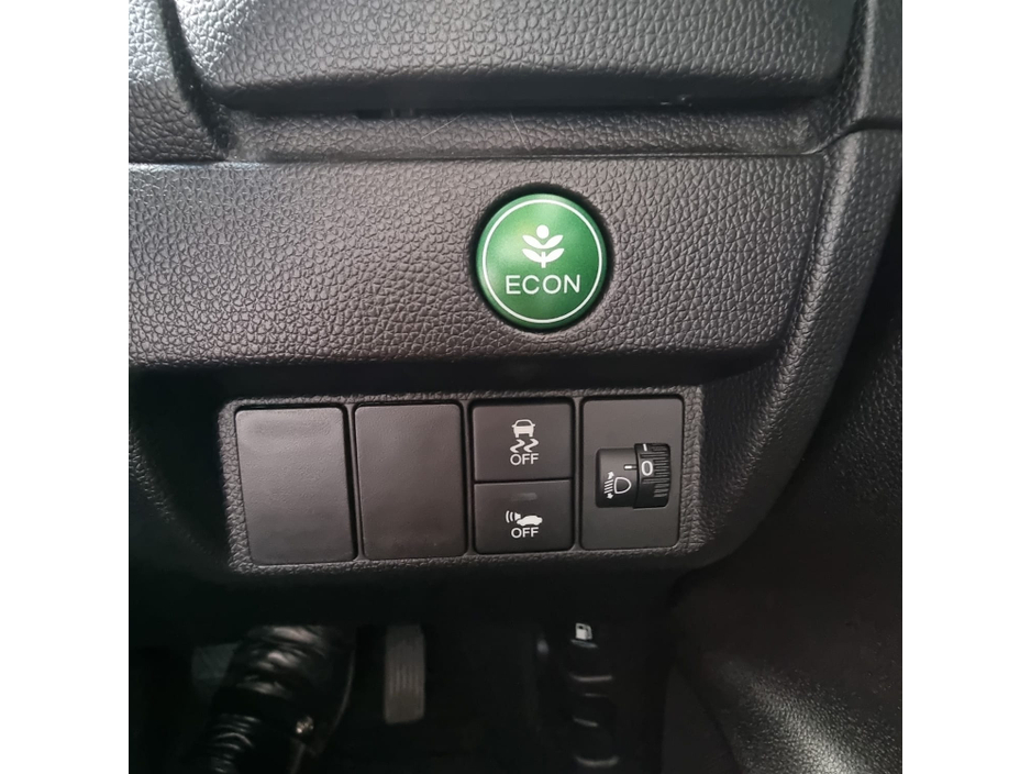 Honda Fit 2014 Honda Fit/ Jazz Automatic — thumbnail 14