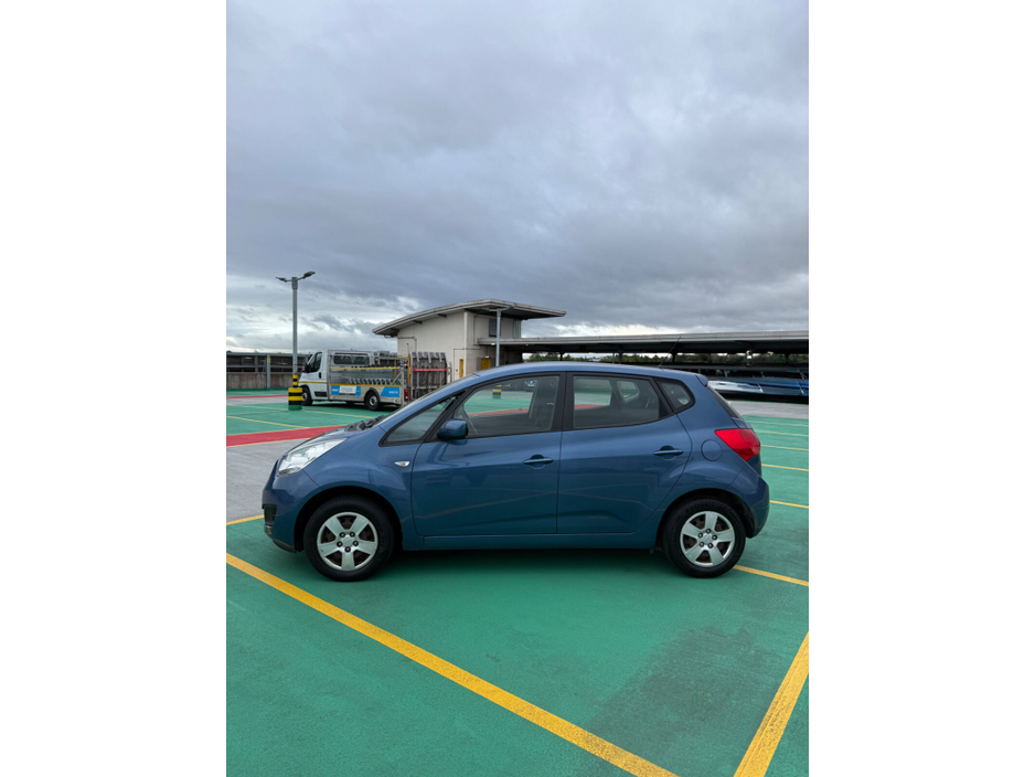 Kia Venga 1.4 L — thumbnail 3