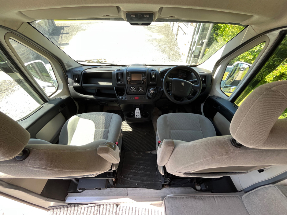 2017 Peugeot Boxer 2.0L Diesel For Sale Images