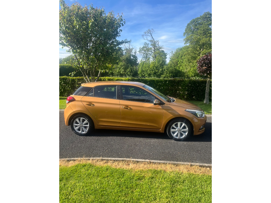 Hyundai i20 SE MPI 99BHP 5DR — thumbnail 3