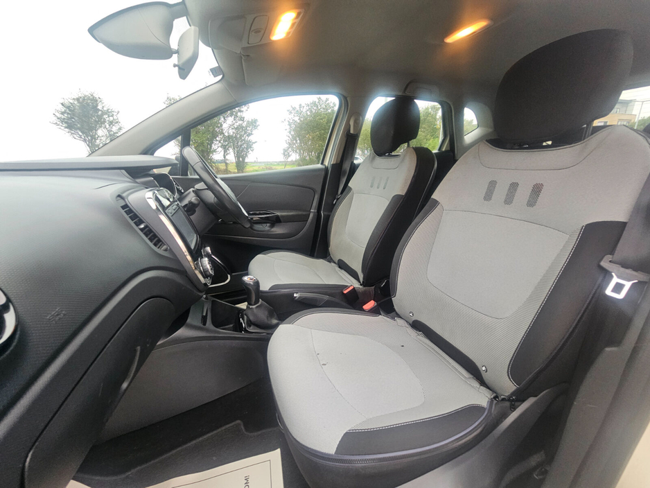 Renault Captur — thumbnail 23