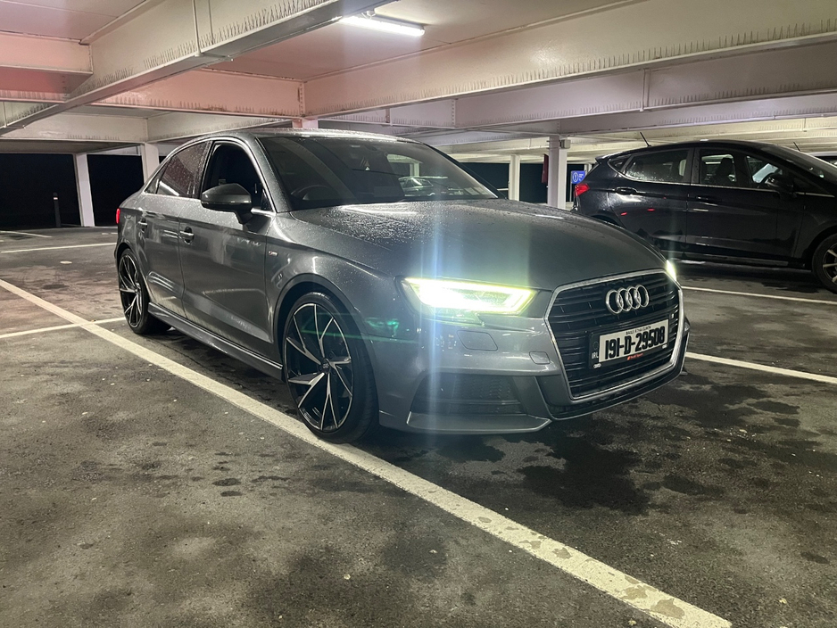 Audi A3 LIMOUSINE SAL 1.6 TDI 116HP S LINE 4DR 30