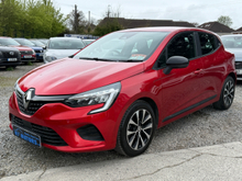 2023 Renault Clio 1L Petrol For Sale Images