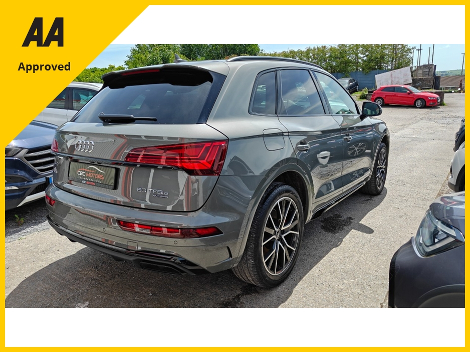 2023 Audi Q5 2L Petrol Plug-in Hybrid For Sale Images