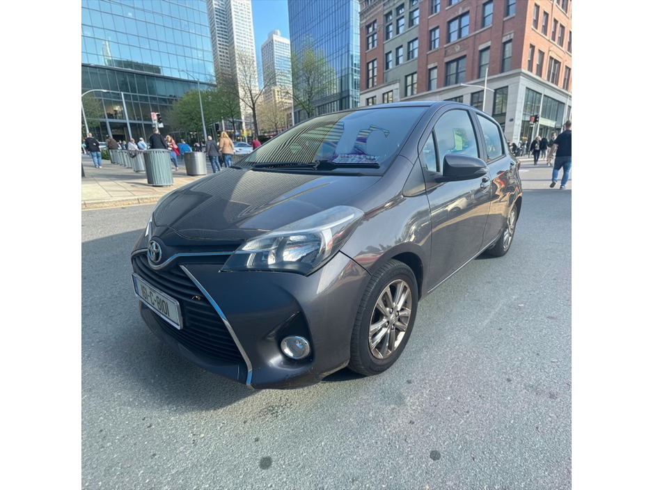 2016 Toyota Yaris For Sale Images