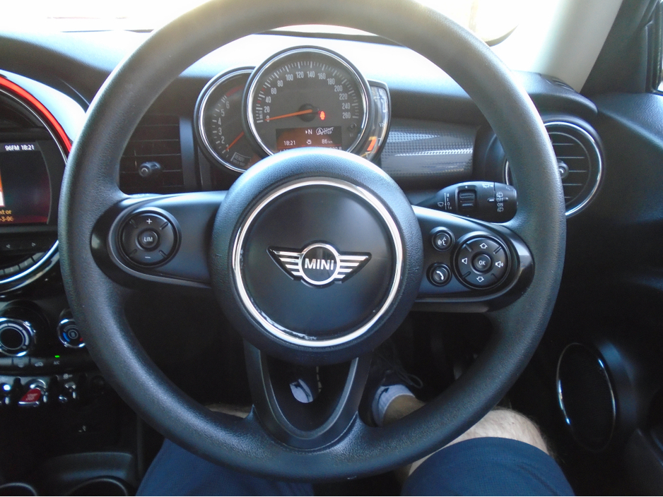 2018 MINI Hatch 1.5L Petrol For Sale Images
