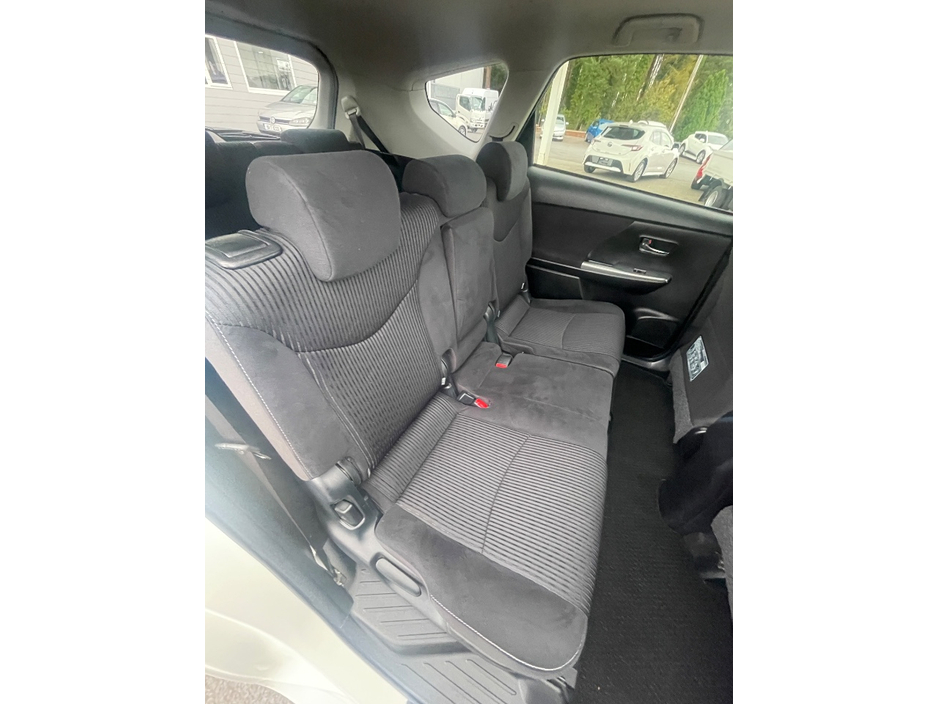 2016 Toyota Prius Alpha 1.8L Petrol Hybrid For Sale Images