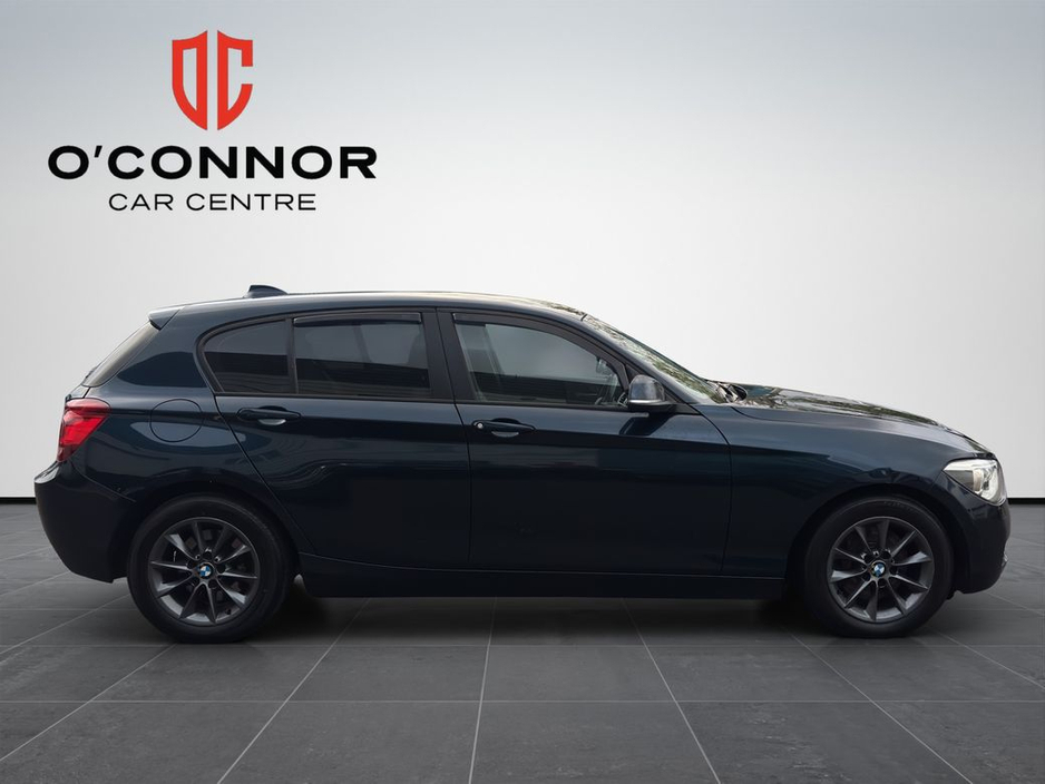 BMW 1 Series 116i Urban "Small car… big attitude" — thumbnail 8