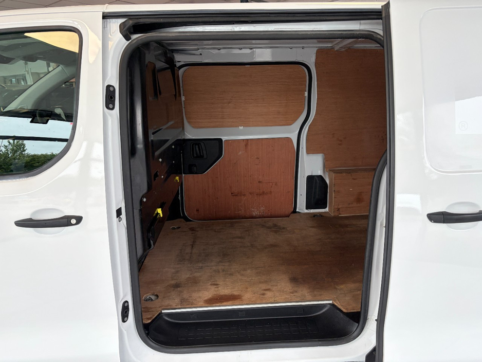 2023 Peugeot Expert 1.5L Diesel For Sale Images