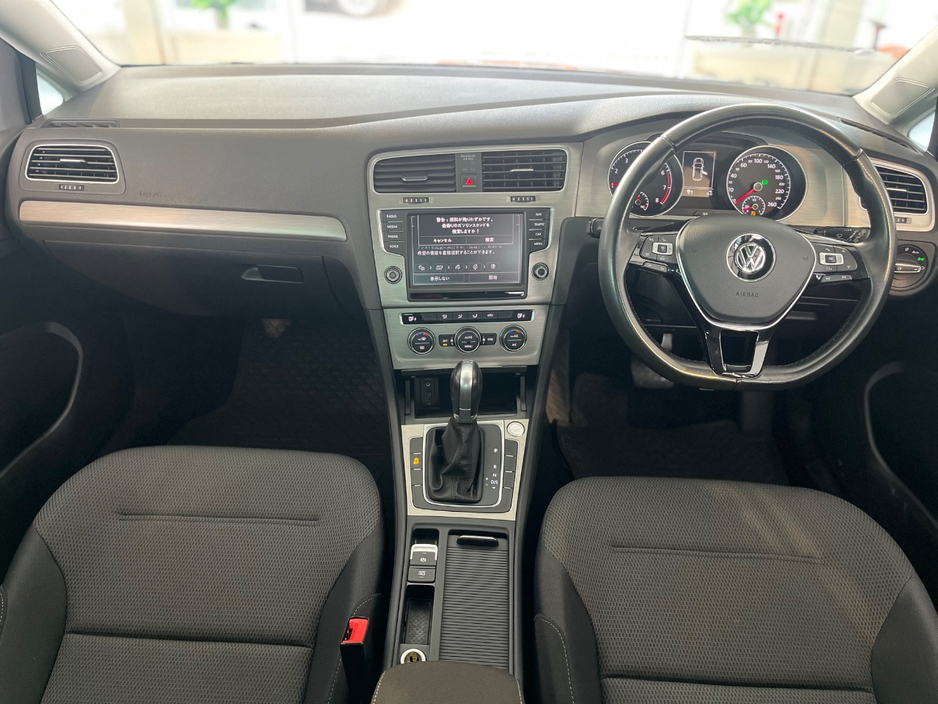 2017 Volkswagen Golf 1.2L Petrol For Sale Images
