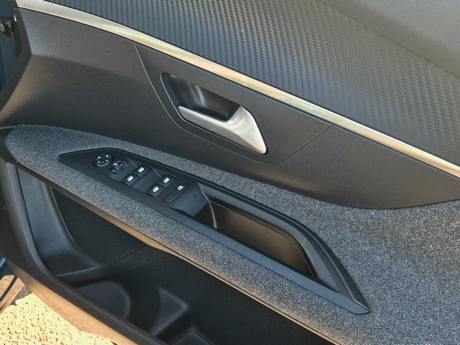 2021 Peugeot 3008 1.5L Diesel For Sale Images