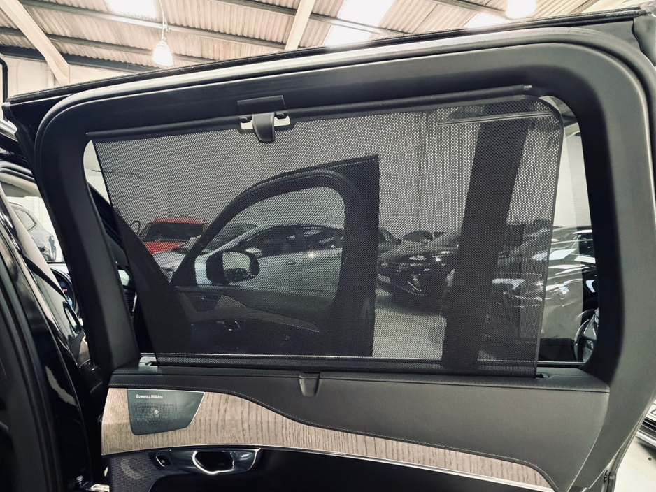 2022 Volvo XC90 2L Petrol Plug-in Hybrid For Sale Images