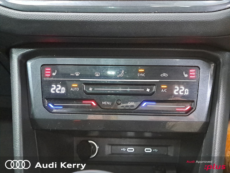 Volkswagen Tiguan 2.0TDI 150BHP ELEGANCE — thumbnail 17