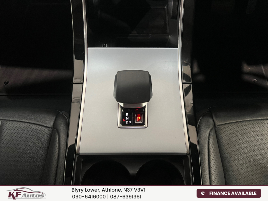 2024 Land Rover Range Rover Evoque 1.5L Petrol Plug-in Hybrid For Sale Images