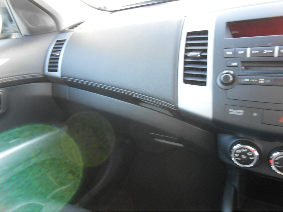 2011 Mitsubishi Outlander 2.3L Diesel For Sale Images