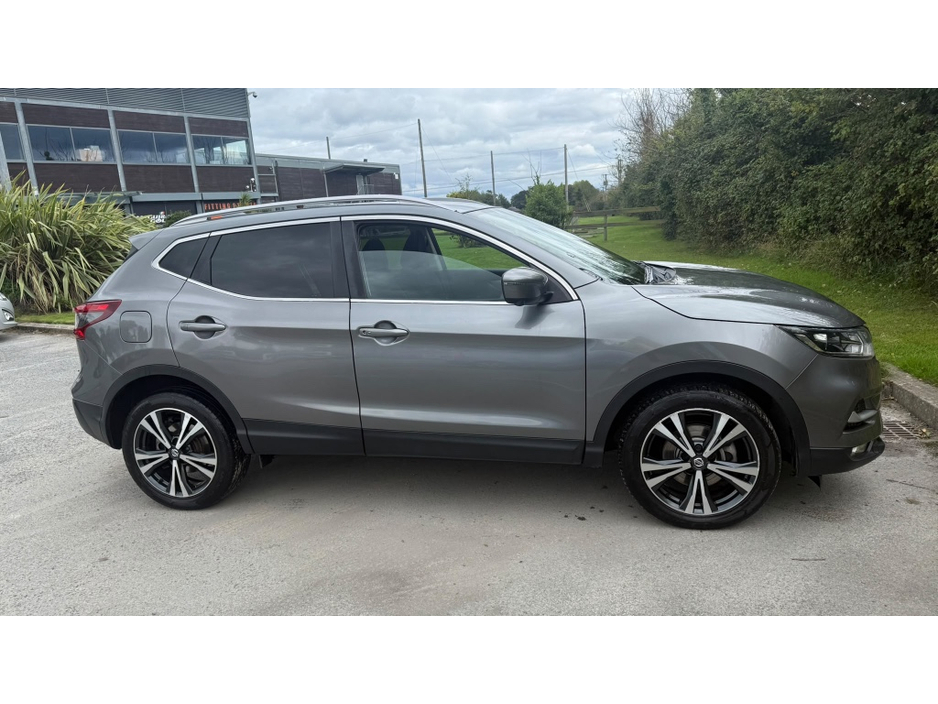 Nissan Qashqai 1.6 DCI N-CONNECTA CVT 5DR AUTO 130PS