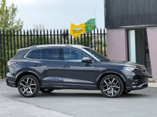 2024 Volkswagen Tiguan 1.5L Petrol Hybrid For Sale Images