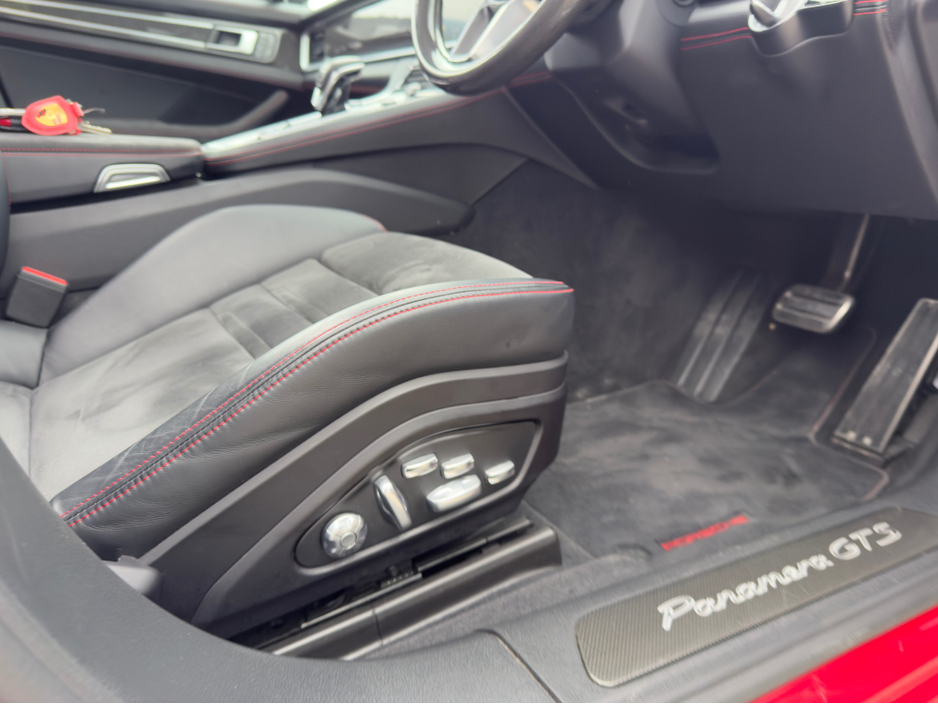 2019 Porsche Panamera 4.1L Petrol For Sale Images