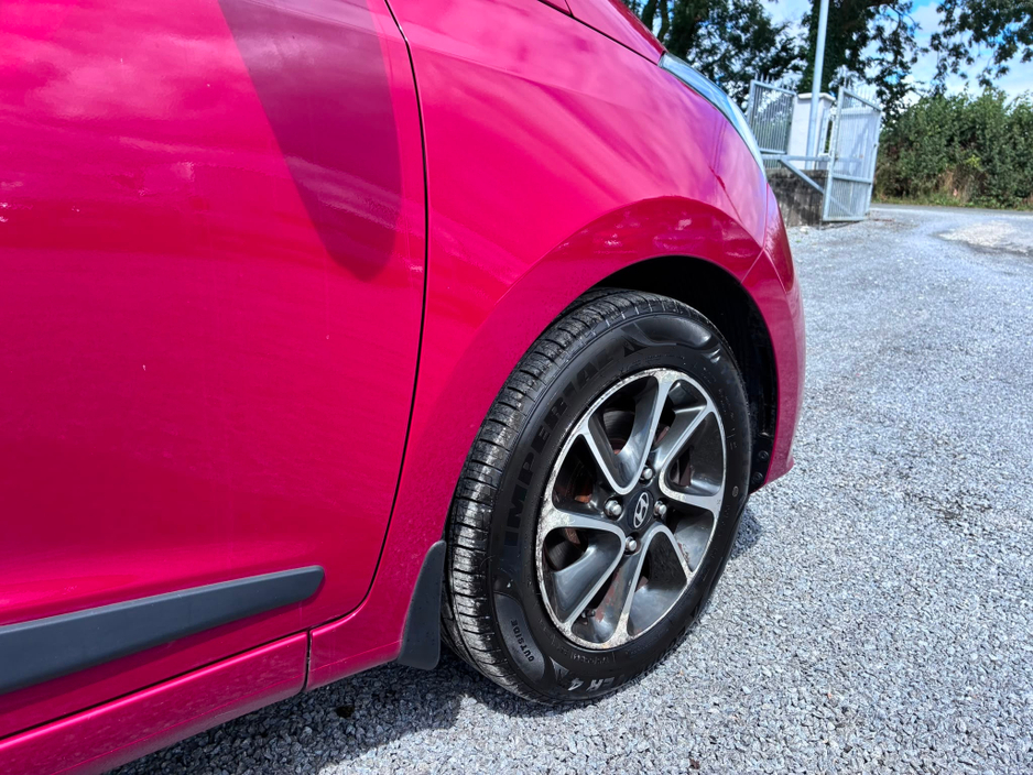 Hyundai i10 DELUXE — thumbnail 12