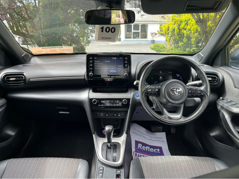 2023 Toyota Yaris Cross 1.5L Petrol Hybrid For Sale Images