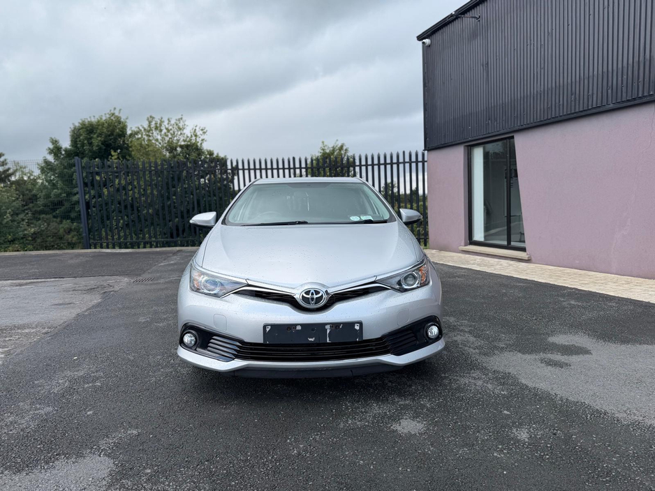 2015 Toyota Auris 1.6L Diesel For Sale Images