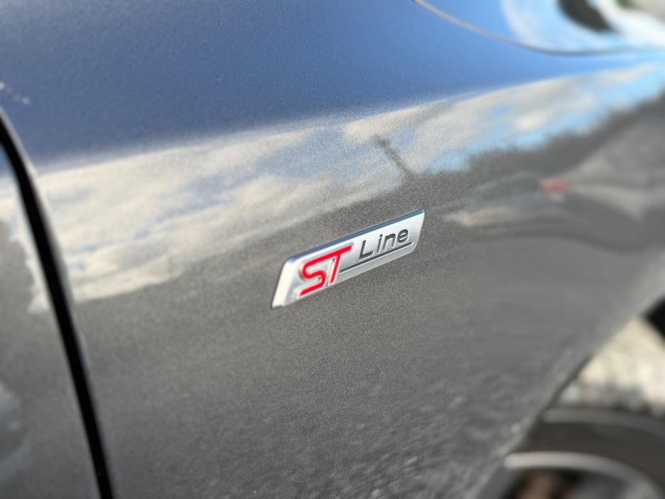 2021 Ford Focus 1.5L Diesel For Sale Images