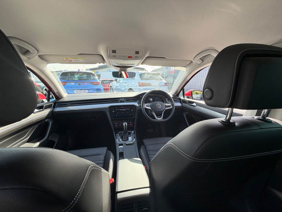 2022 Volkswagen Passat 1.4L Hybrid For Sale Images