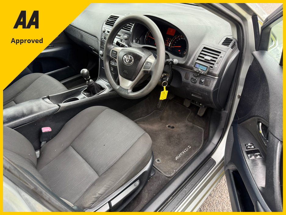 2011 Toyota Avensis 2.0L Diesel For Sale Images