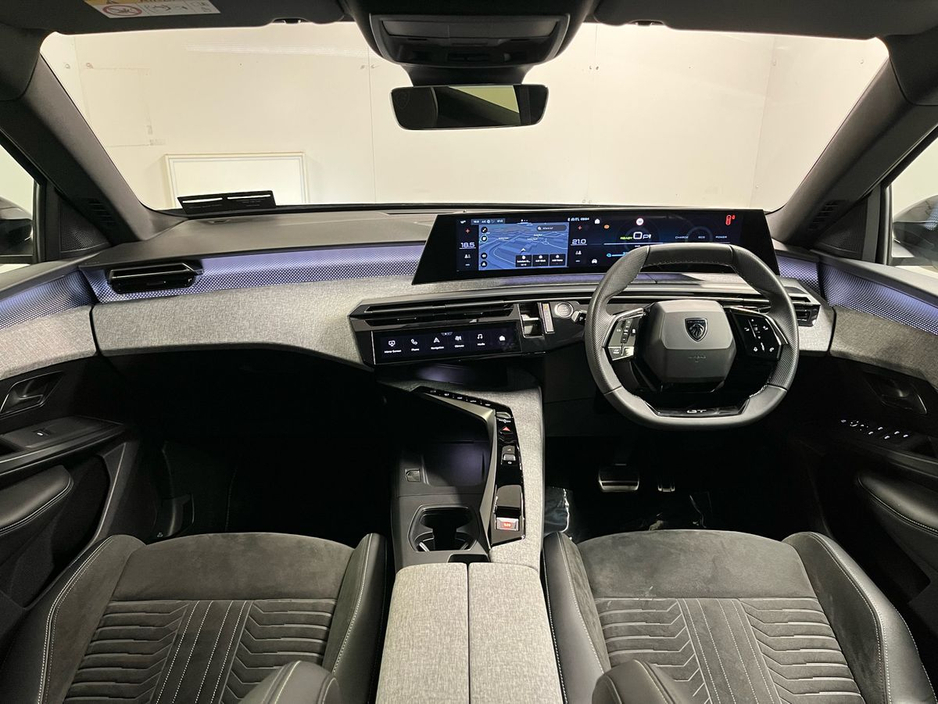 Peugeot 3008 3008 Gt Ev GT 210 Electric 73kWh Auto — thumbnail 2