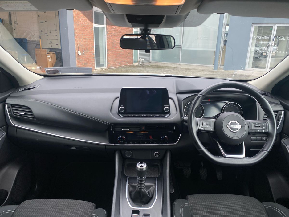 Nissan Qashqai 1.3 PET MILD HYBRID SV — thumbnail 15