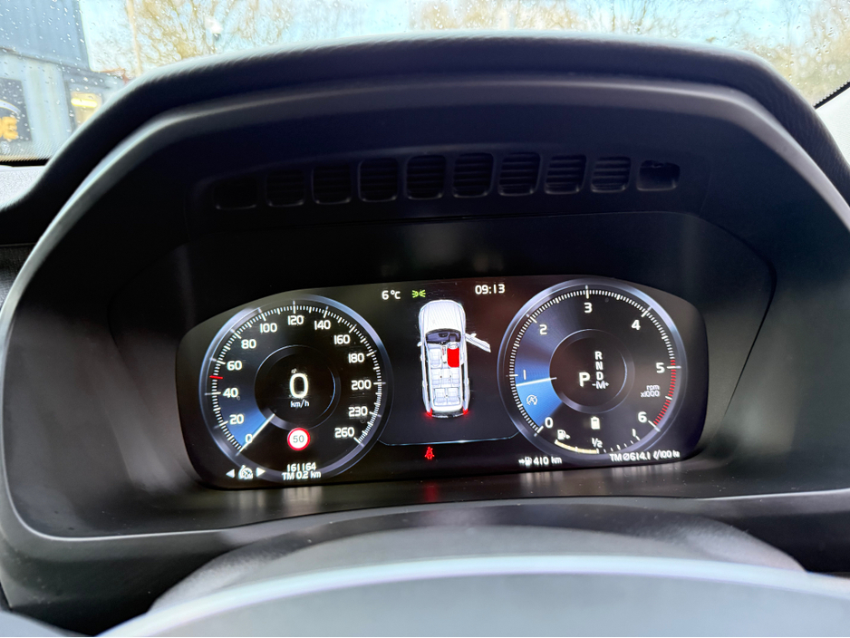 2021 Volvo XC90 2L Diesel For Sale Images