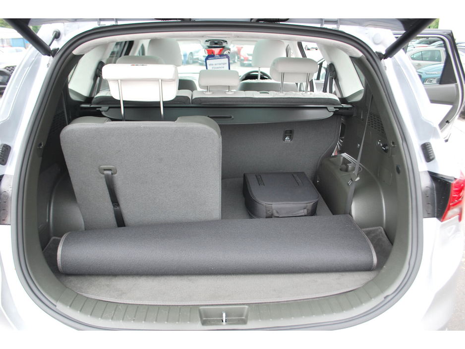 2023 Hyundai Santa Fe 1.6L Petrol Plug-in Hybrid For Sale Images