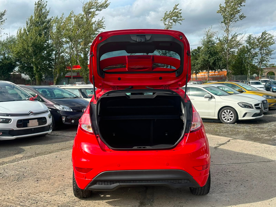 Ford Fiesta 1.0L EcoBoost Petrol Automatic - Low mileage (2130) — thumbnail 19