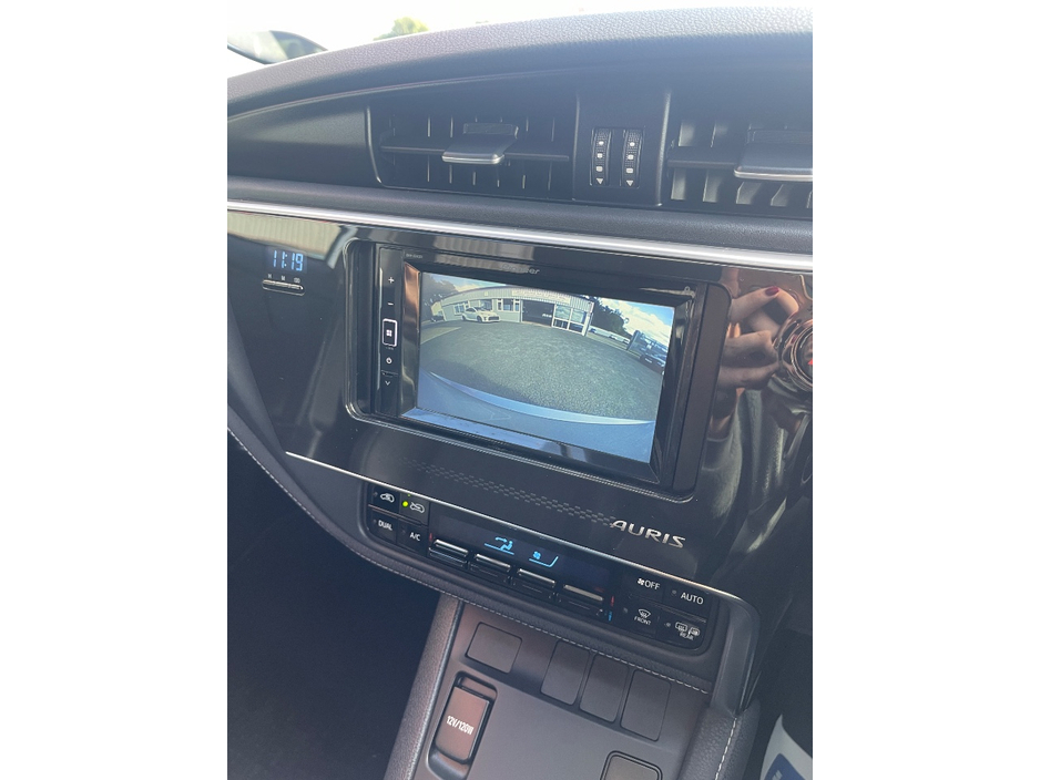 2018 Toyota Auris 1.8L Petrol Hybrid For Sale Images