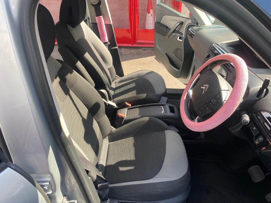 2015 Citroen Grand C4 Picasso 1.6L Diesel For Sale Images