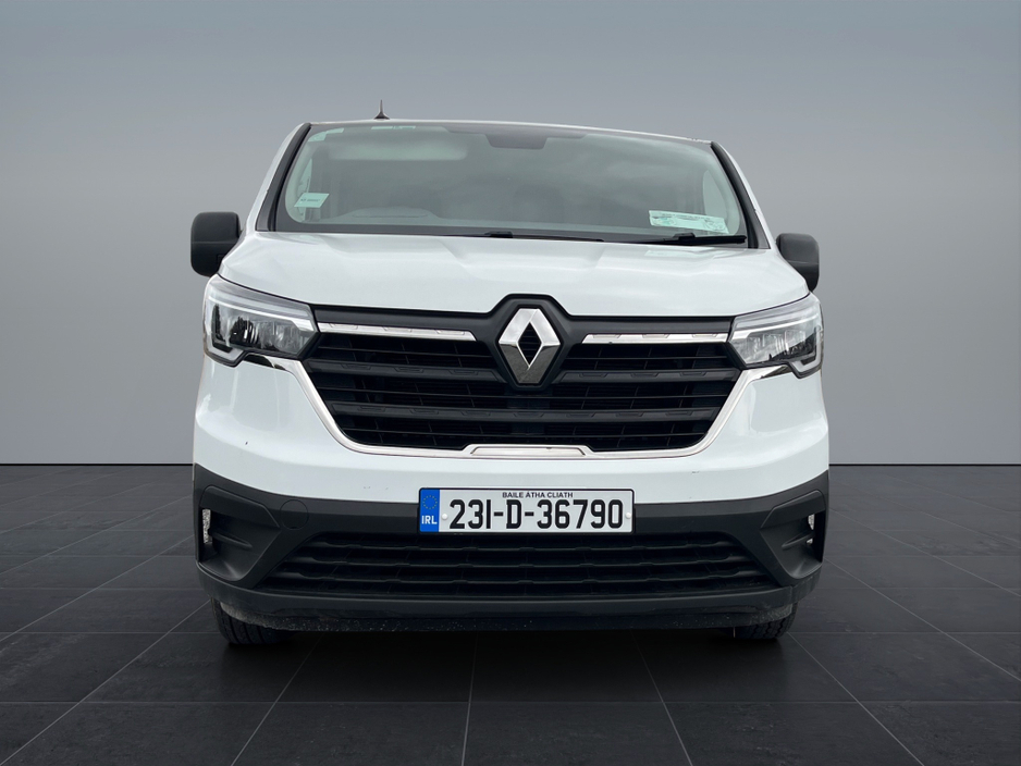 2023 Renault Trafic 2L Diesel For Sale Images