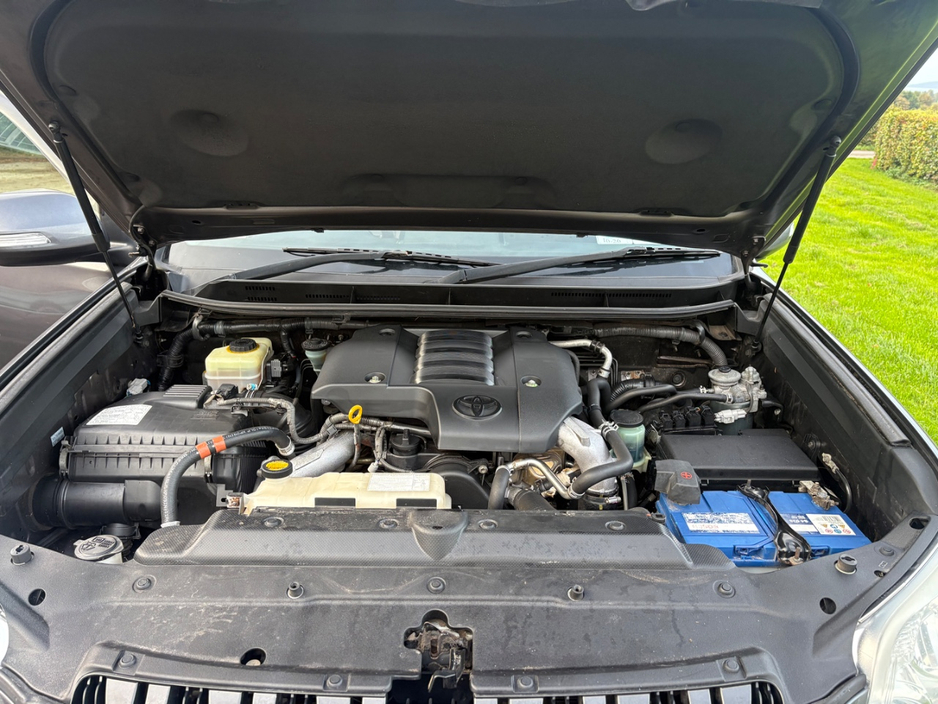 2013 Toyota Landcruiser 3L Diesel For Sale Images