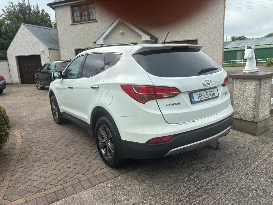 2015 Hyundai Santa Fe 2.2L Diesel For Sale Images