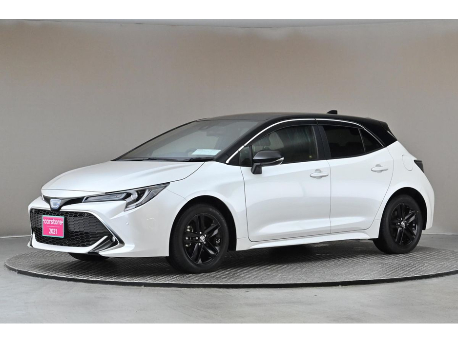 Toyota Corolla 1.8 HYBRID SPORT *BI-TONE ROOF*HALF LEATHER SPORT SEATS*REVERSE CAM* — thumbnail 4