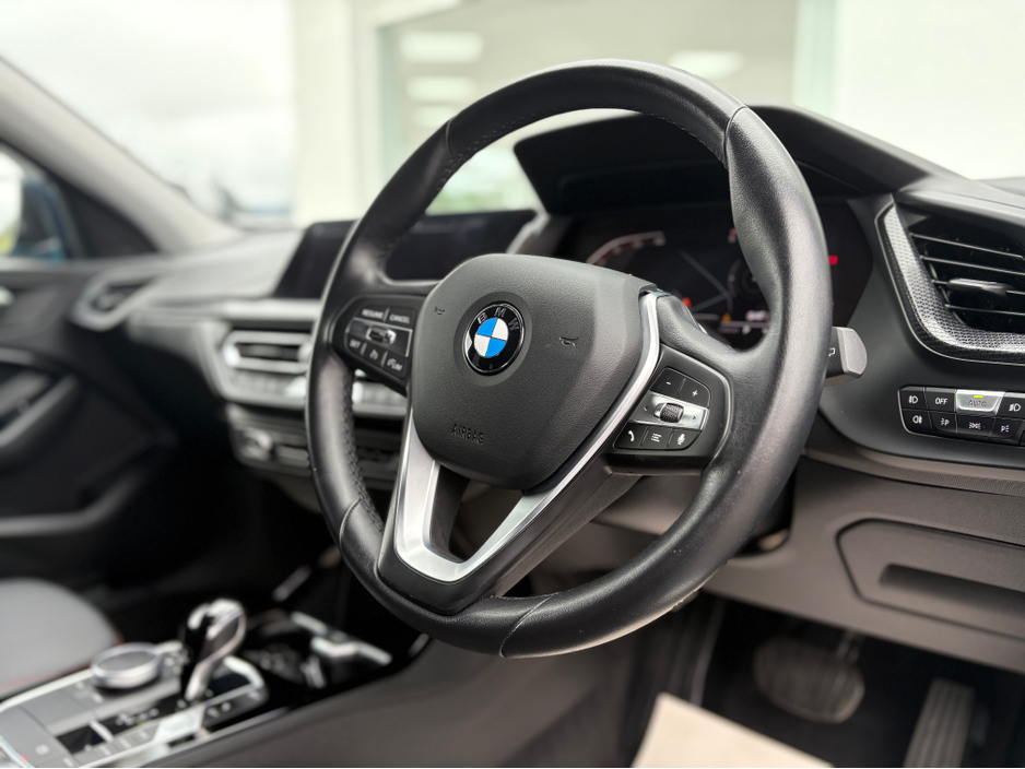 2022 BMW 1 Series 1.5L Diesel For Sale Images