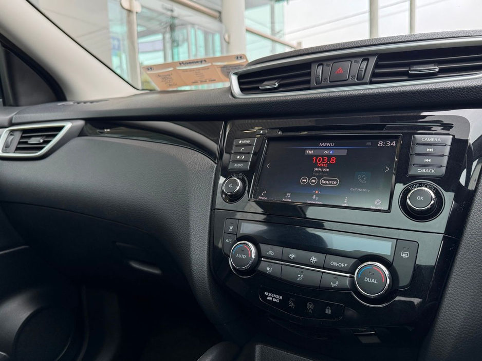 Nissan Qashqai 1.3 PET SE — thumbnail 18