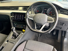 2022 Volkswagen Passat 2L Diesel For Sale Images
