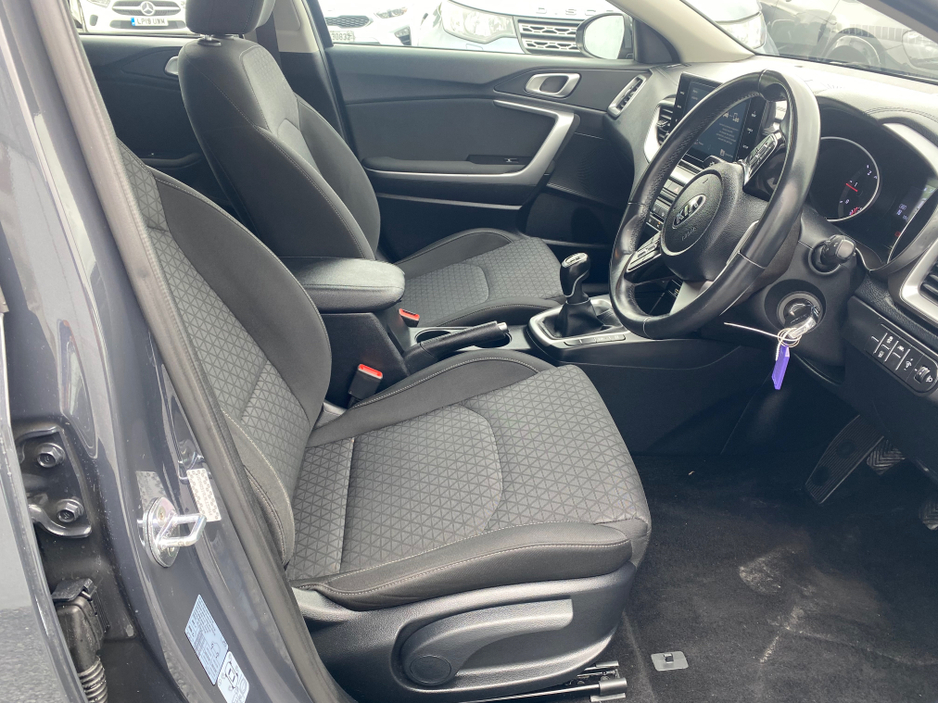 2022 Kia Ceed 1.6L Diesel For Sale Images