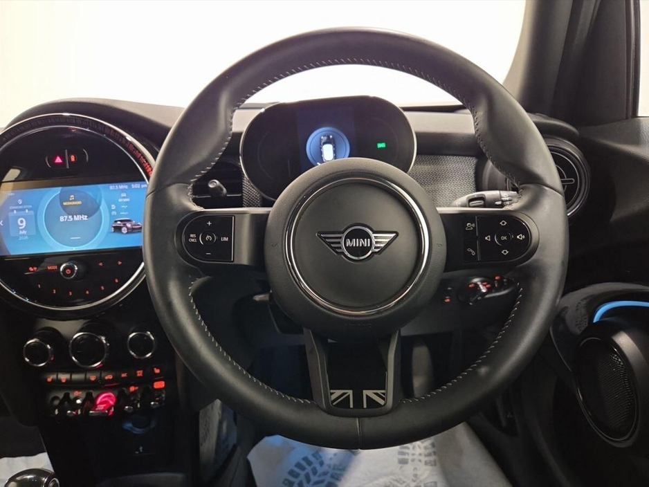 2023 MINI Hatch 1.5L Petrol For Sale Images